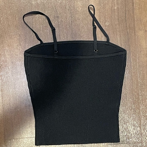 Aritzia Babaton Sculpt Knit Cami Tank Black Sz XS NWOT - Picture 2 of 3